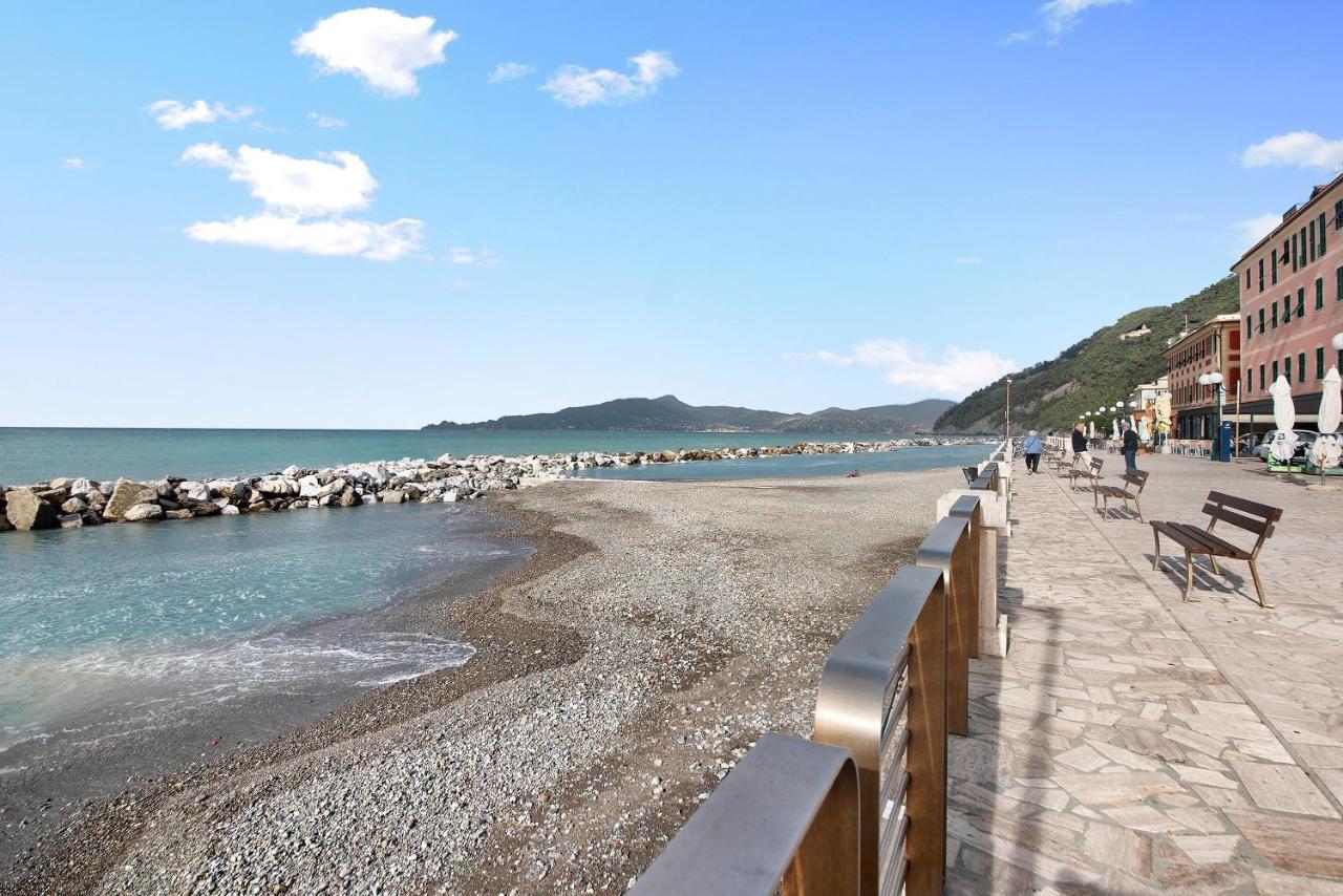 A Due Passi Dal Mare Apartment เคียวารี ภายนอก รูปภาพ